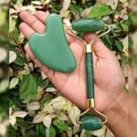 Natural Green Jade Massage Roller Gua Sha Set Green Jade Green Face Roller 2