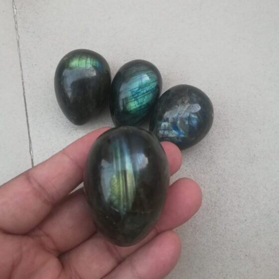Set Of 2Pcs Large Flashy Labradorite Crystal Egg For Home Office Decorative 2
