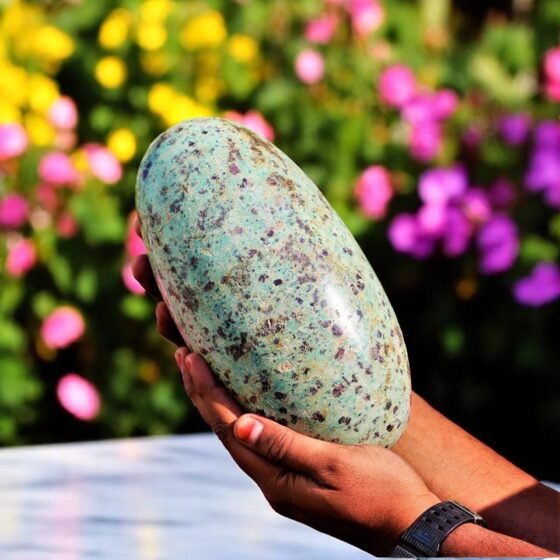Large Green Ruby Fuchsite Crystal Lingam Handmade Crystal Home Office Decorative 1