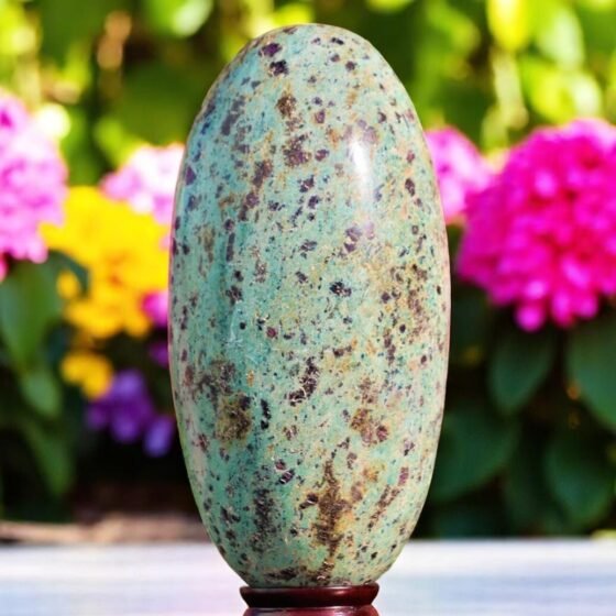 Large Green Ruby Fuchsite Crystal Lingam Handmade Crystal Home Office Decorative 2