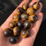 50Pcs Mini Tiger Eye Crystal Spheres Balls Healing Gemstone Crafts Gift 15+MM 2