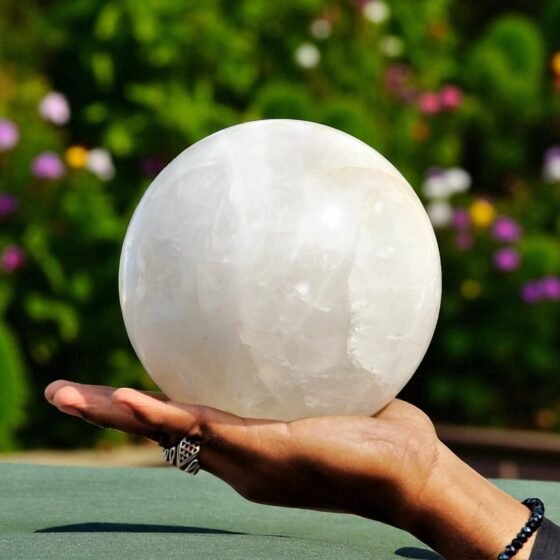Large 160MM White Petalite Sphere Reiki Healing Power Aura Energy Chakra Crystal 1