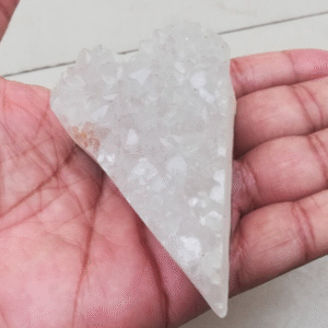 White Quartz Crystal Druzy Heart Geode Handmade Crystal Home Office Decorative 2