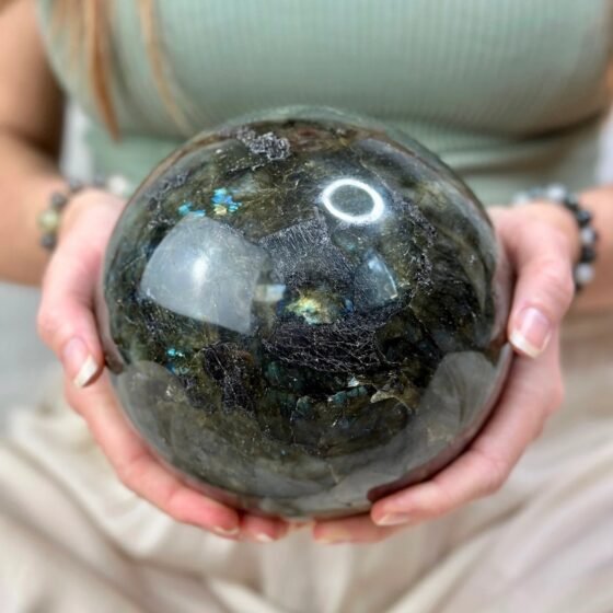 Large 146mm Madagascar Labradorite Sphere – Energy Protection Healing Crystal 2