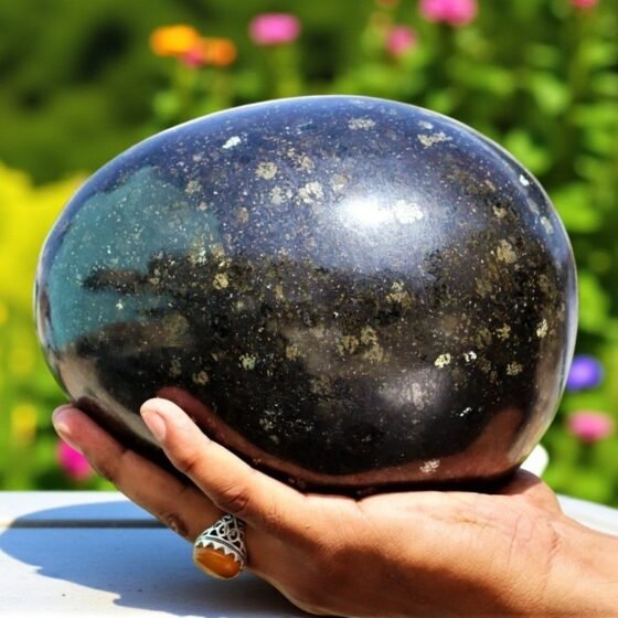 Large 190MM Brown Nuummite Crystal Egg Healing Crystal Home Office DecorativeEgg 1