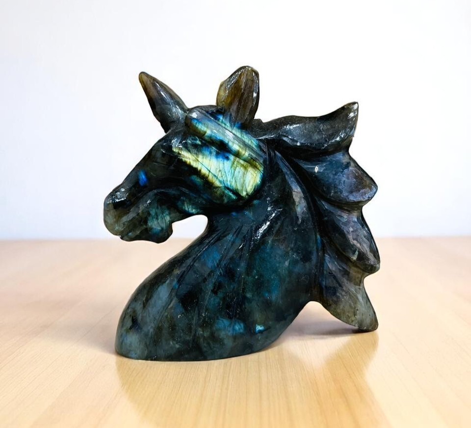Large Flashy Labradorite Crystal Unicorn Head Carving Handmade Crystal HomeDecor 1