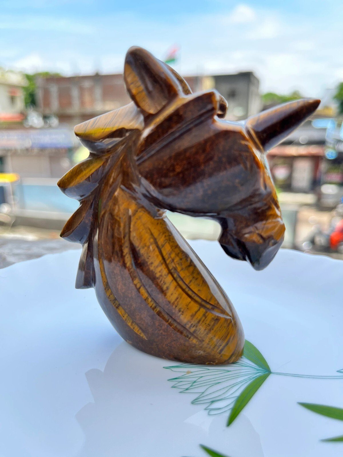 Large Tiger’s Eye Crystal Unicorn Hand Carved Crystal Horse Head For Home Decor 4