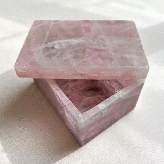 Natural Rose Quartz Crystal Box - Healing Gemstone Jewelry & Tarot Card Storage 1