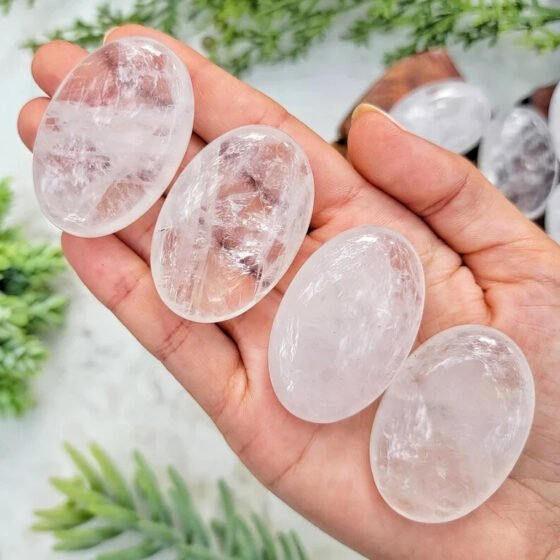 2Pcs Set Clear Quartz Crystal Palmstone Pocket Worry Stone Home OfficeDecorative 1